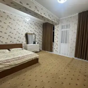 2-комн. квартира, 4 этаж, 80м², Сино