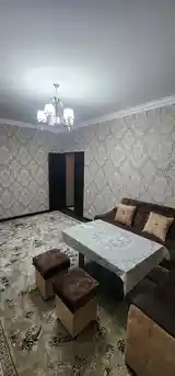 2-комн. квартира, 2 этаж, 60 м², 28 мкр-2