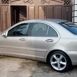 Mercedes-Benz C class, 2002