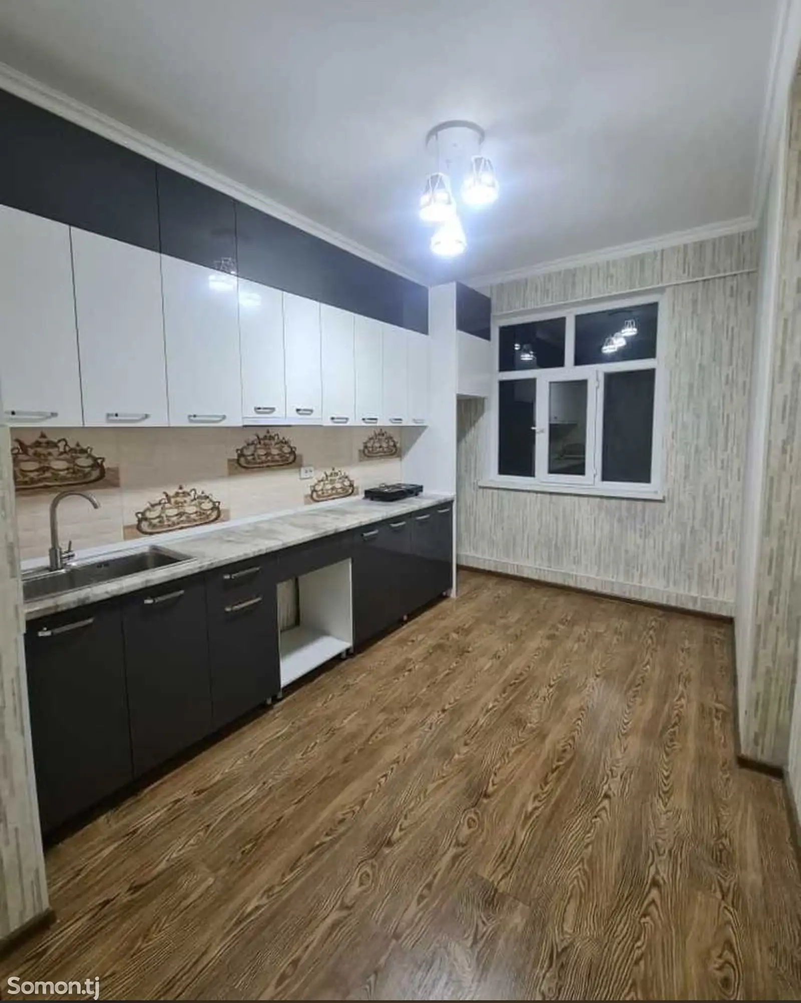 2-комн. квартира, 4 этаж, 85м², Зарафшон-1