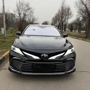 Toyota Camry, 2020