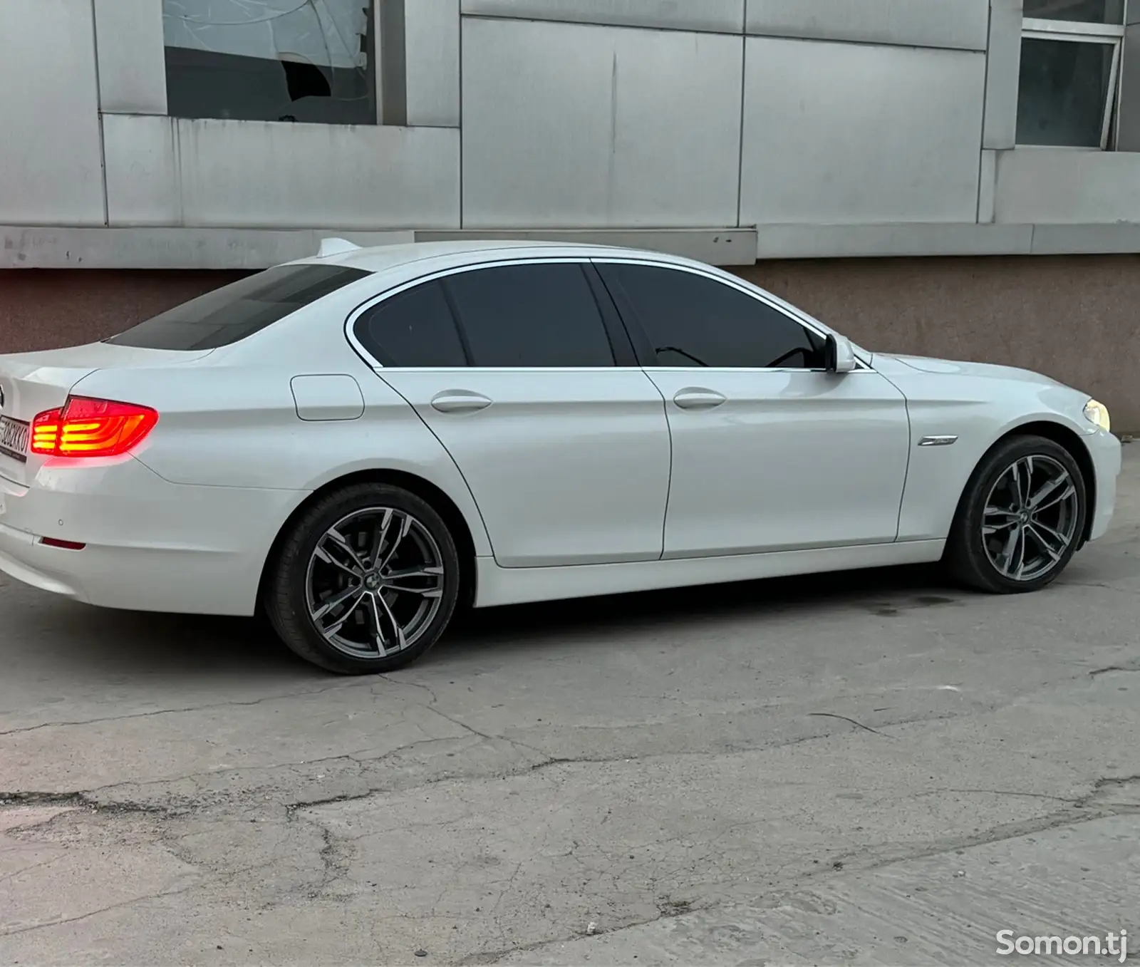 BMW 5 series, 2011-1