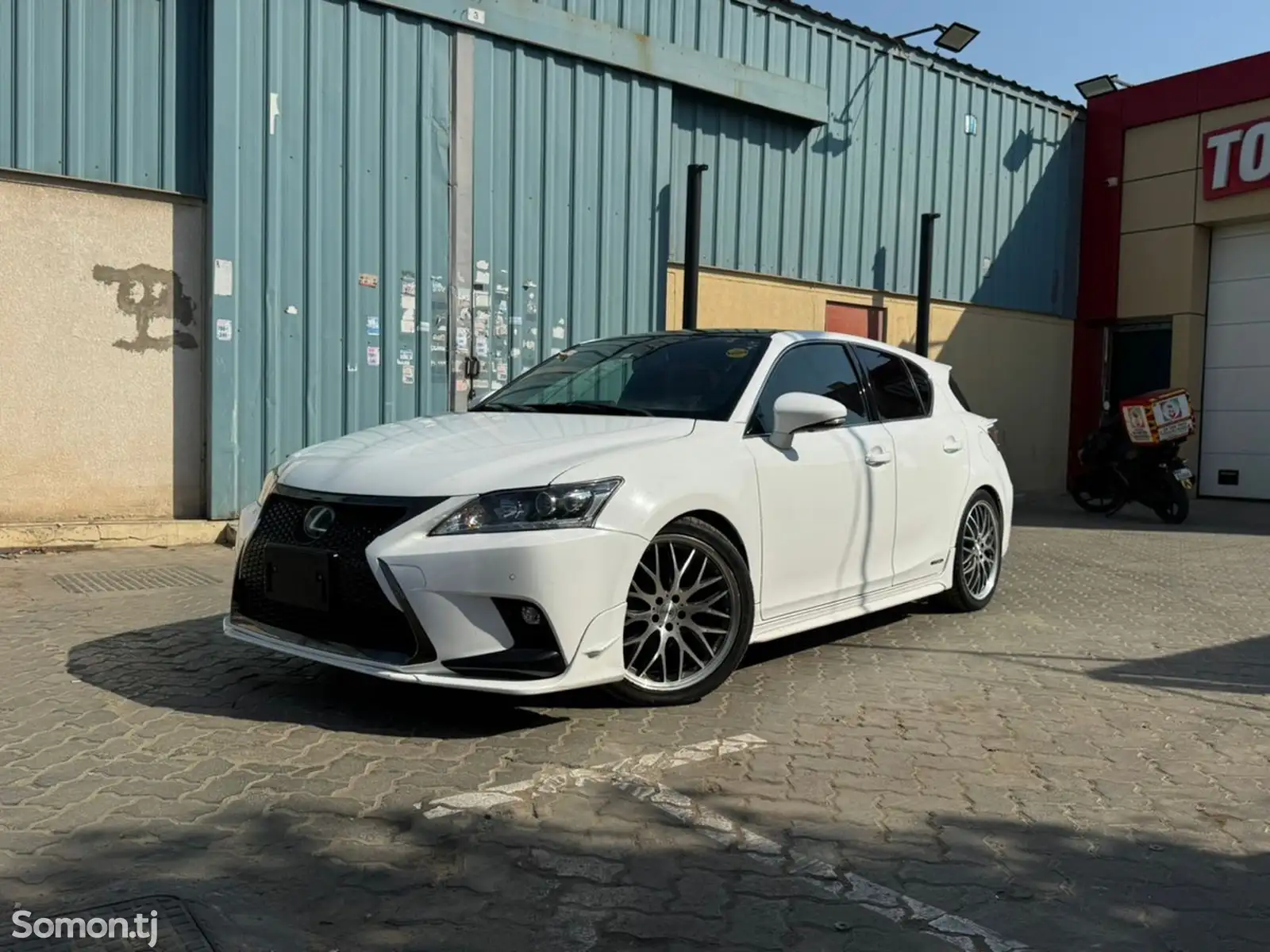 Lexus CT series, 2016-1