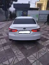 Toyota Camry, 2018-3