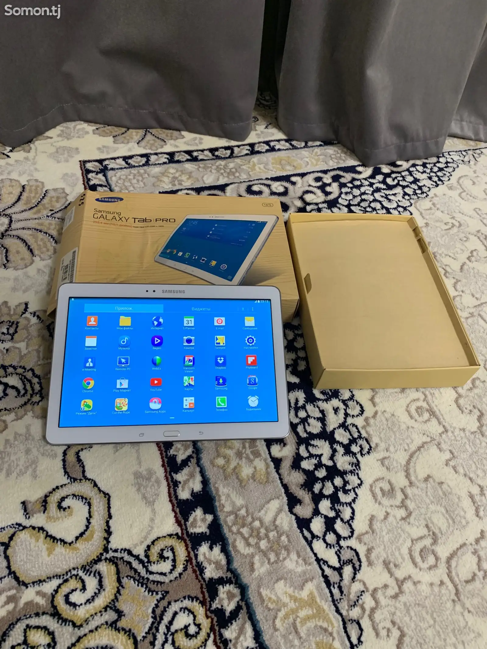 Планшет Samsung Galaxy Tab Pro-1