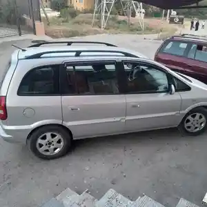 Opel Zafira, 1999