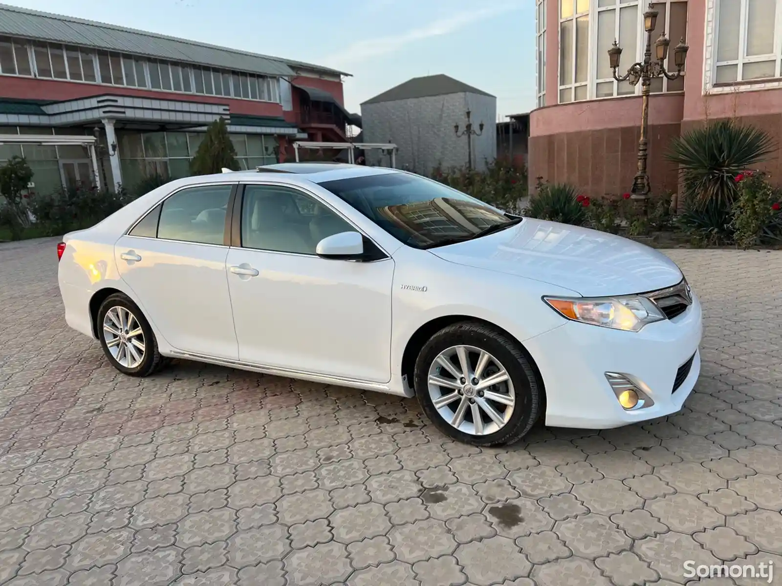 Toyota Camry, 2013-6