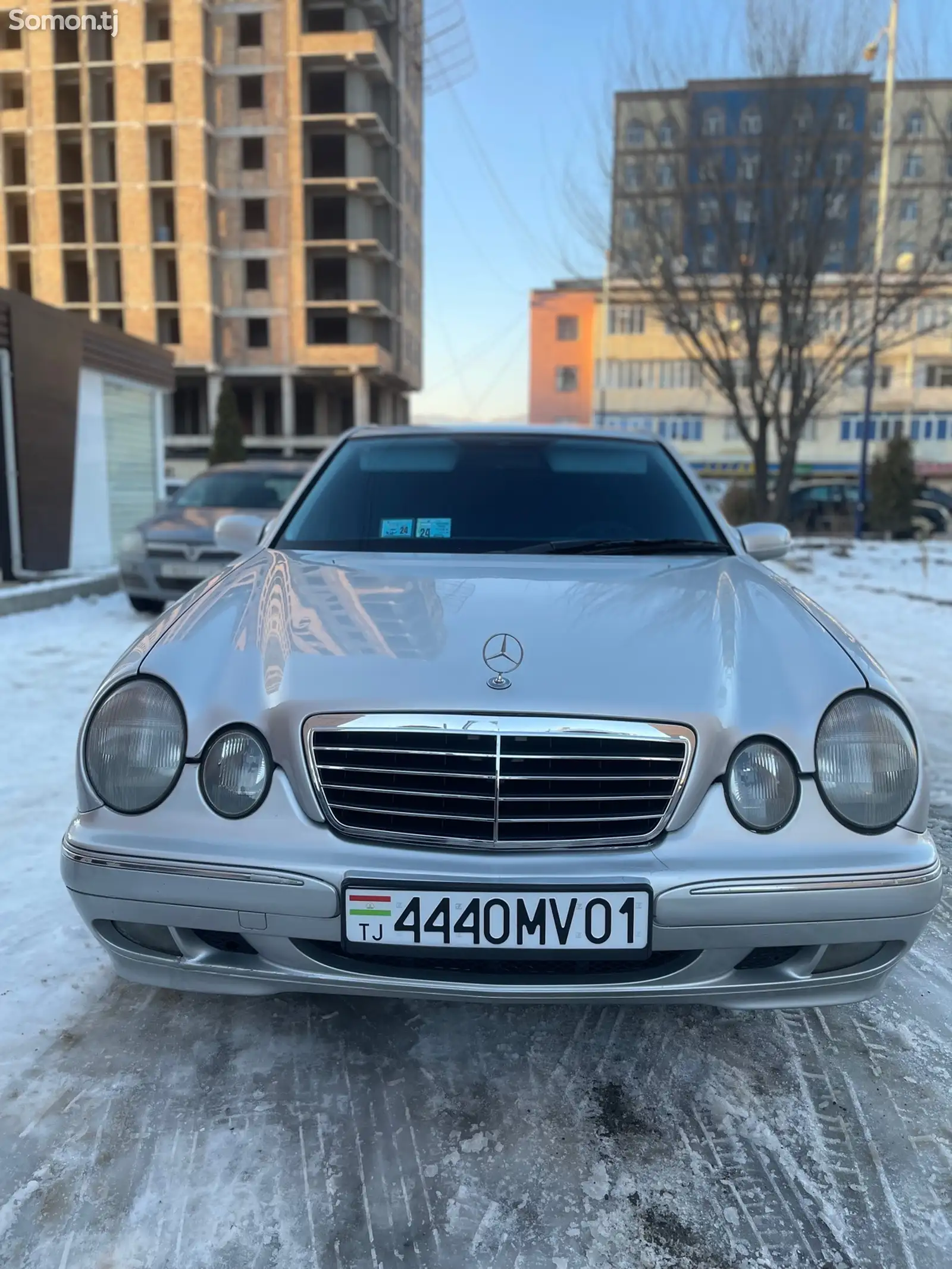 Mercedes-Benz E class, 2000-1