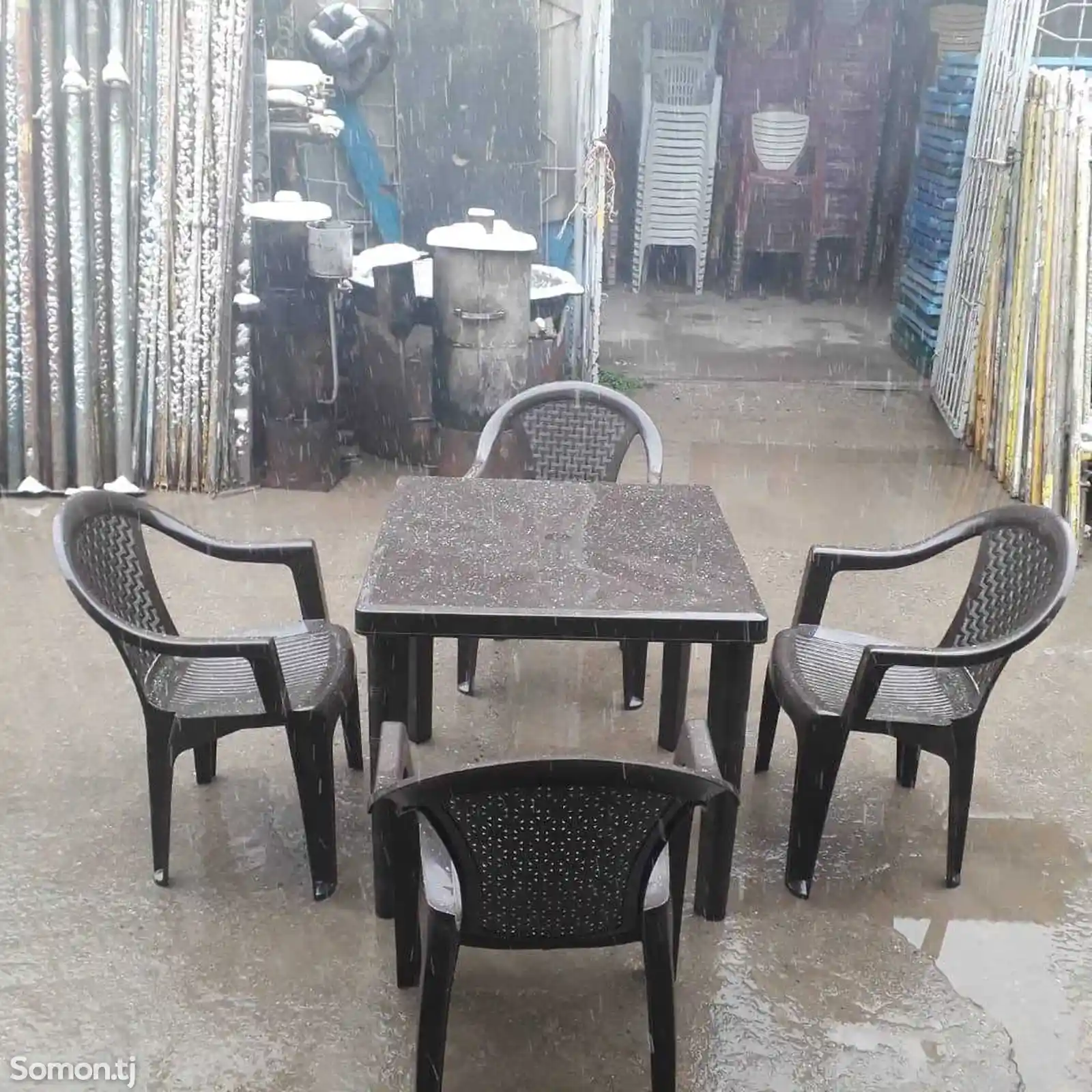 Столы и стулья-3