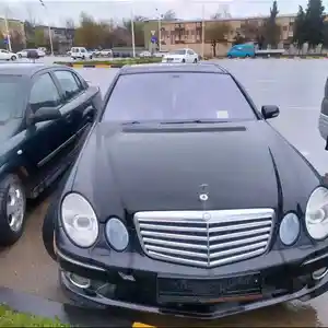 Лобовое стекло антиблик фиолетовый на Mercedes-Benz W211