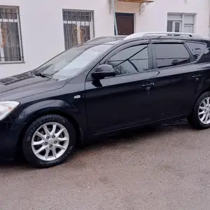 Kia Ceed, 2009