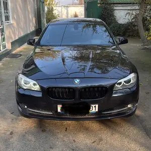 BMW 5 series, 2013