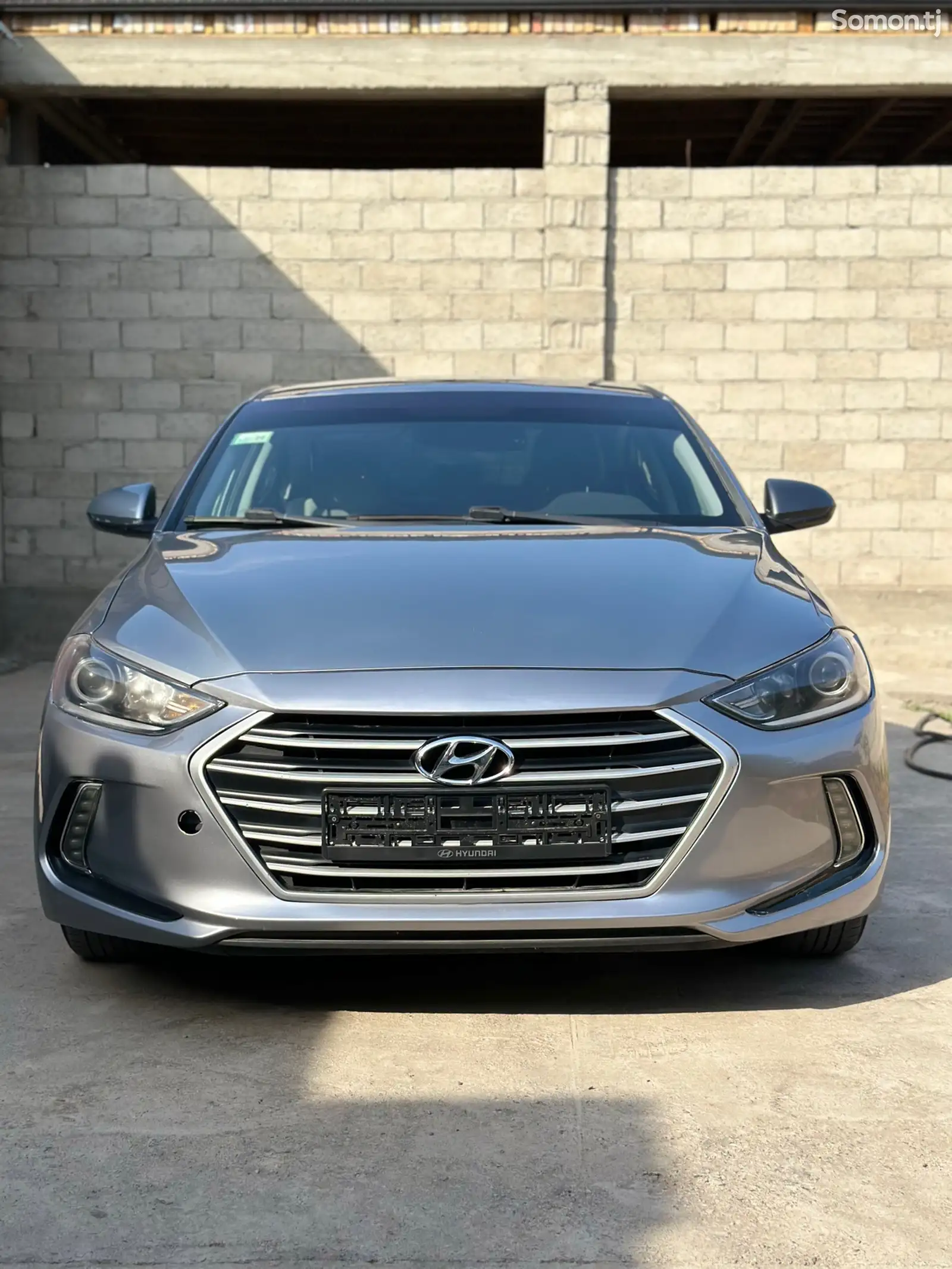 Hyundai Elantra, 2017-1