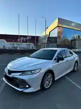 Toyota Camry, 2018-3