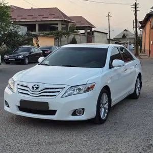 Toyota Camry, 2008