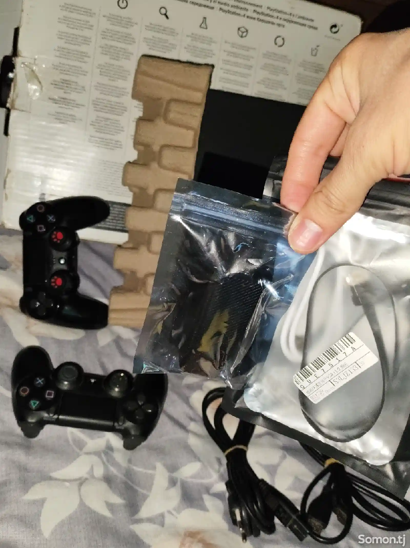 Игровая приставка Sony PlayStation 4-2