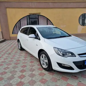 Opel Astra J, 2015