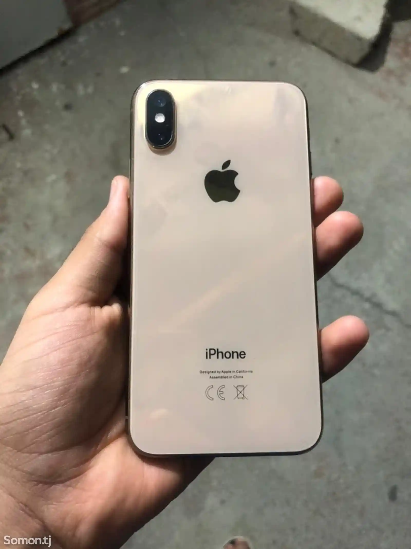 Apple iPhone Xs, 64 gb, Gold-1