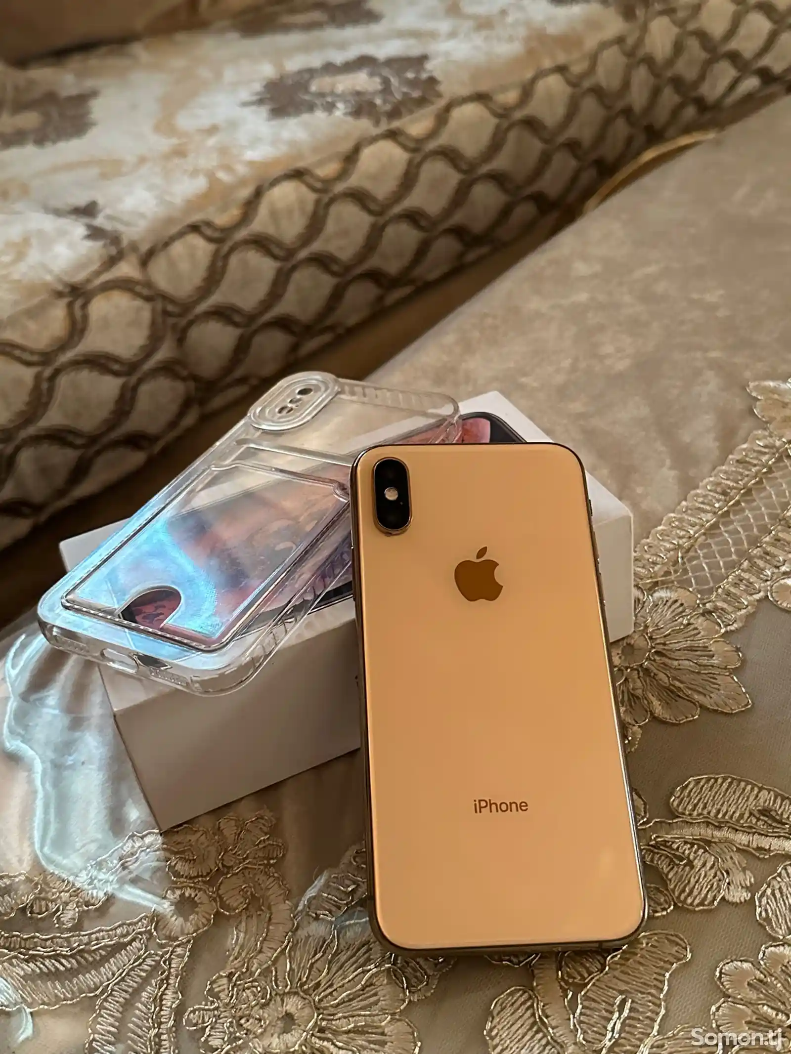 Apple iPhone Xs, 256 gb, Gold-1