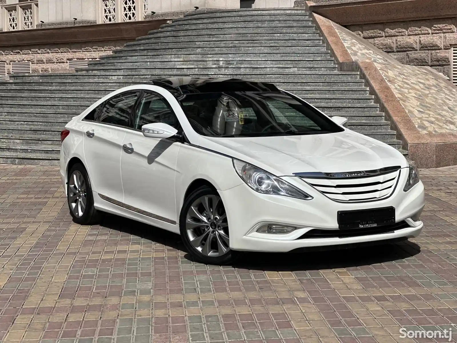 Hyundai Sonata, 2010-2