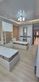 3-комн. квартира, 13 этаж, 140м², Чордома-7