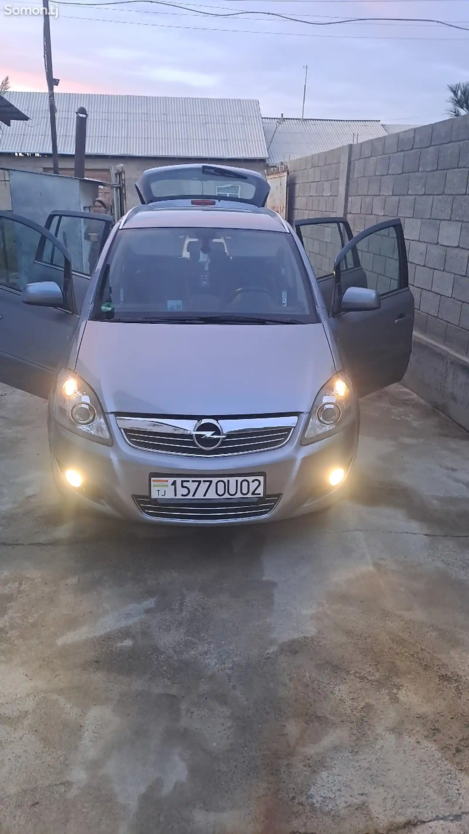 Opel Zafira, 2009-5