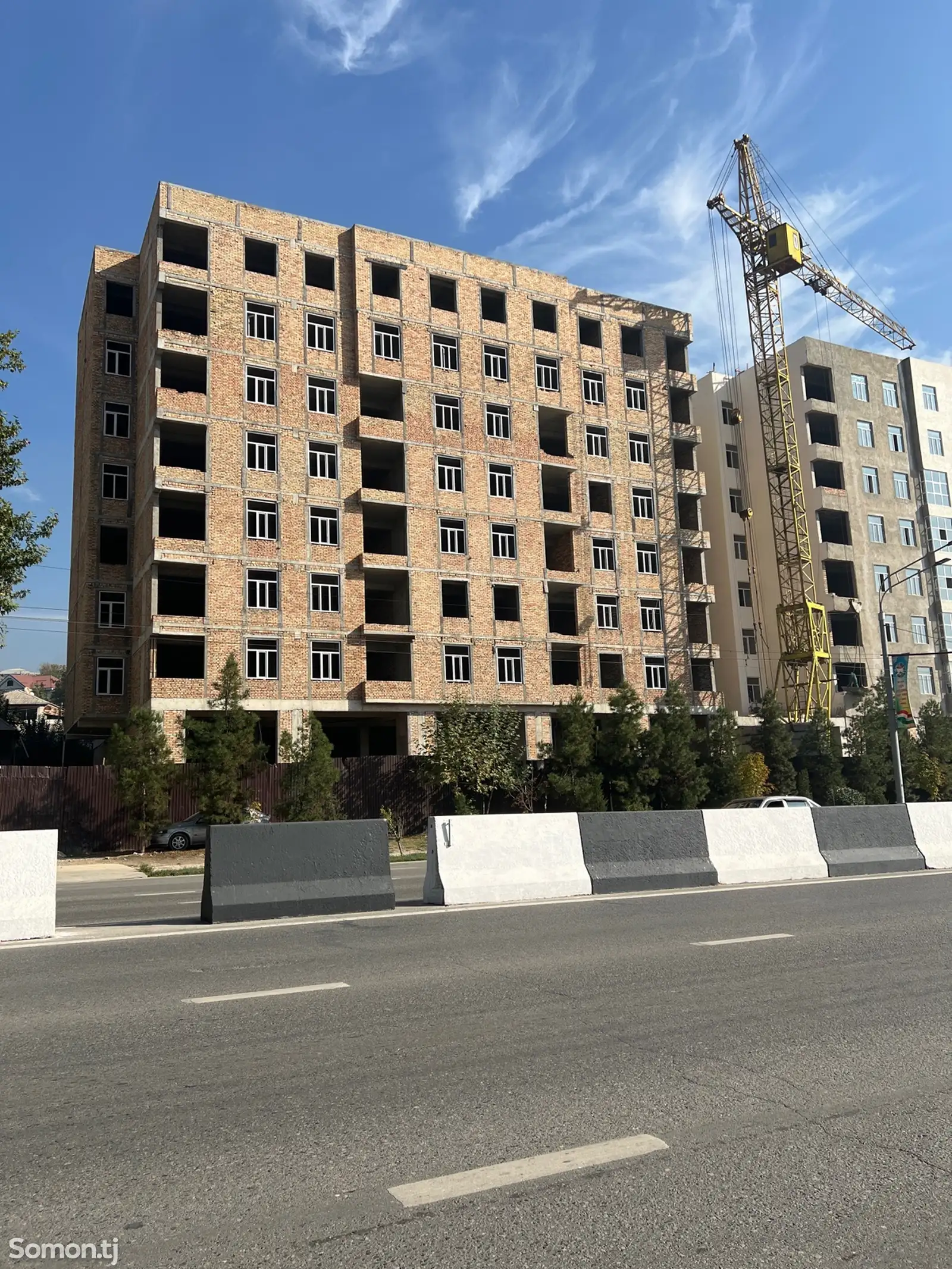 2-комн. квартира, 5 этаж, 62 м², Док. Шохмансур-1