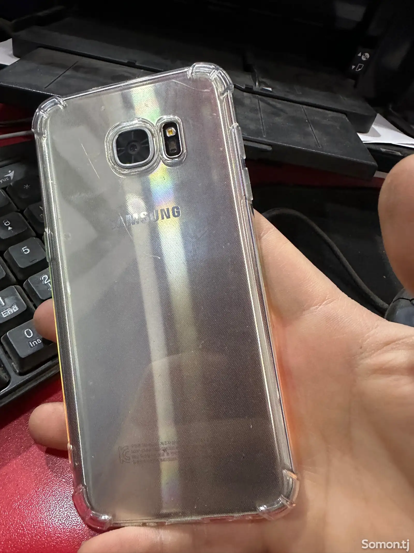 Samsung Galaxy S7 edge-1