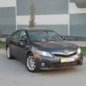 Toyota Camry, 2010