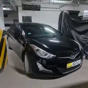 Hyundai Elantra, 2016