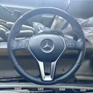 Руль от Mercedes-Benz