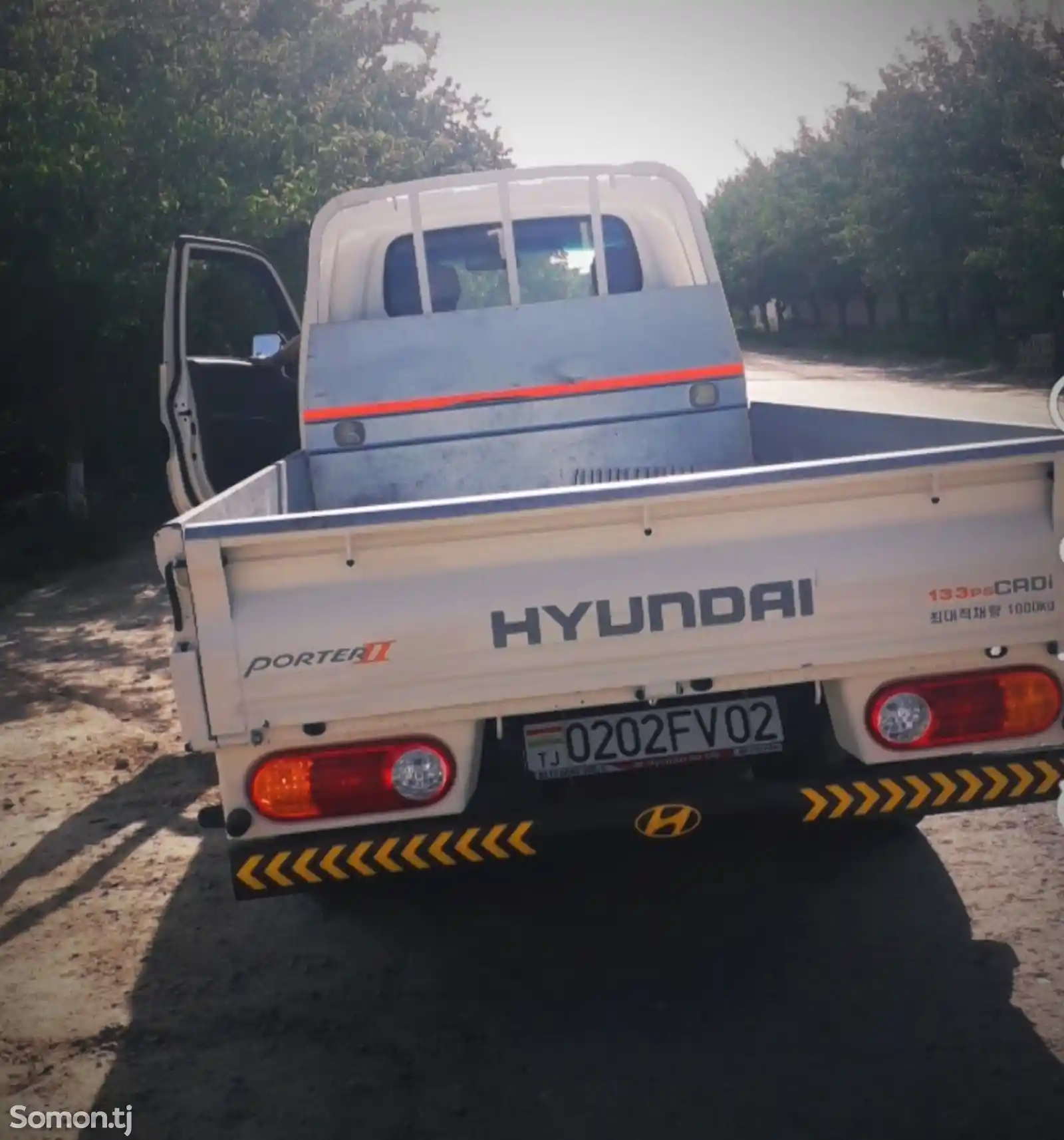 Бортовой автомобиль Hyundai Porter, 2012-3