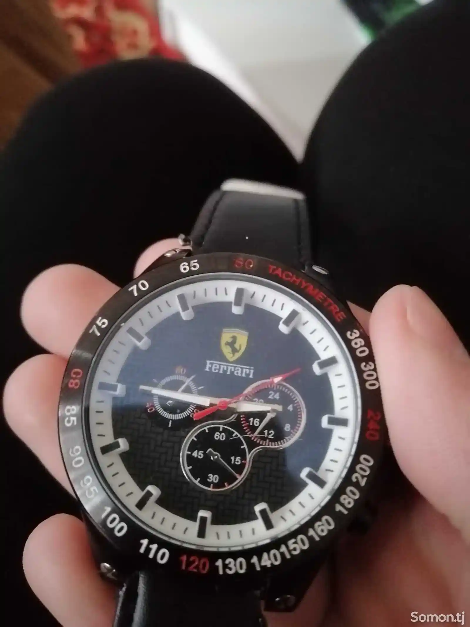 Часы Ferrari-3