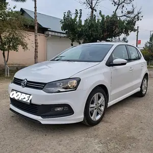 Volkswagen Polo, 2013