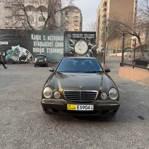 Mercedes-Benz E class, 2000