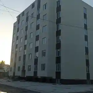 1-комн. квартира, Цокольный этаж, 30 м², Шарора