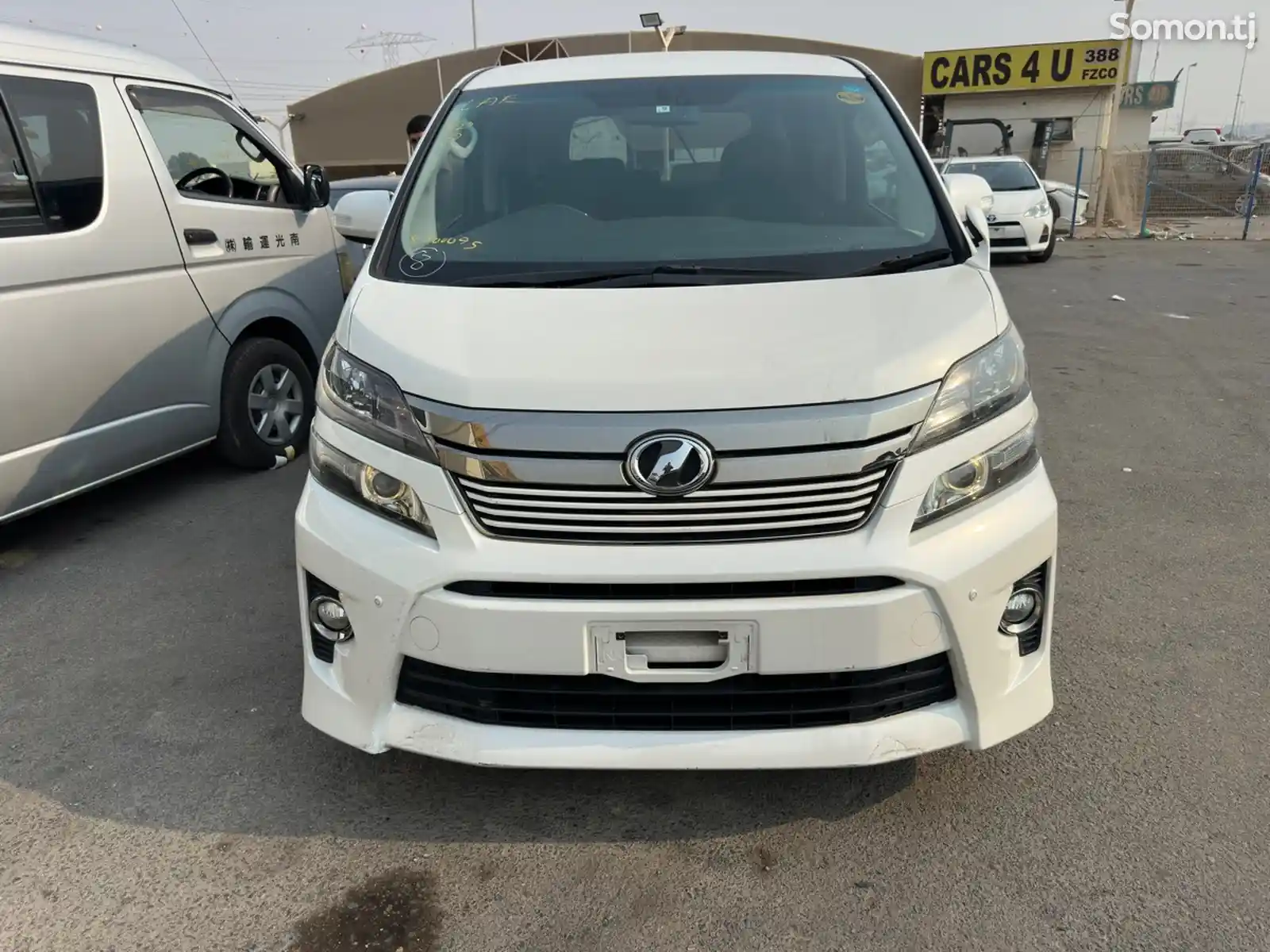 Toyota Vellfire, 2014-2