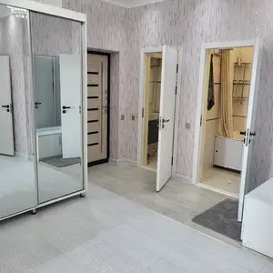 2-комн. квартира, 8 этаж, 65 м², Сино