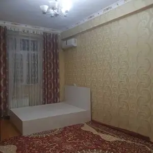 2-комн. квартира, 8 этаж, 55м², 112мкр