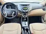 Hyundai Elantra, 2011-7