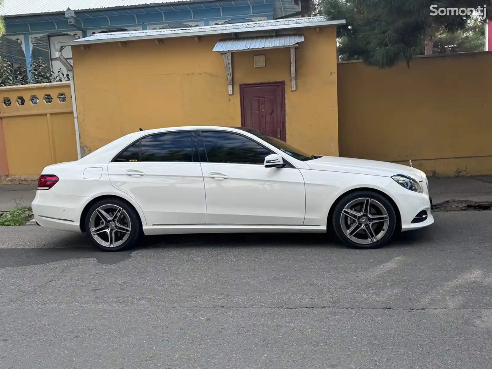 Mercedes-Benz E class, 2015-13