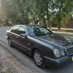 Mercedes-Benz E class, 1996