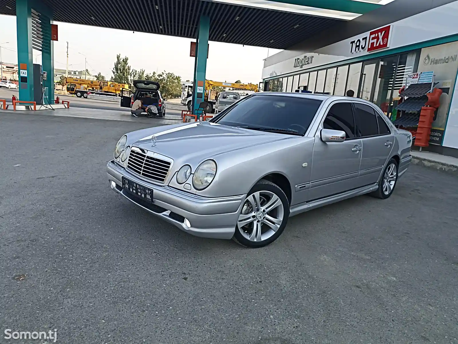 Mercedes-Benz E class, 1996-1