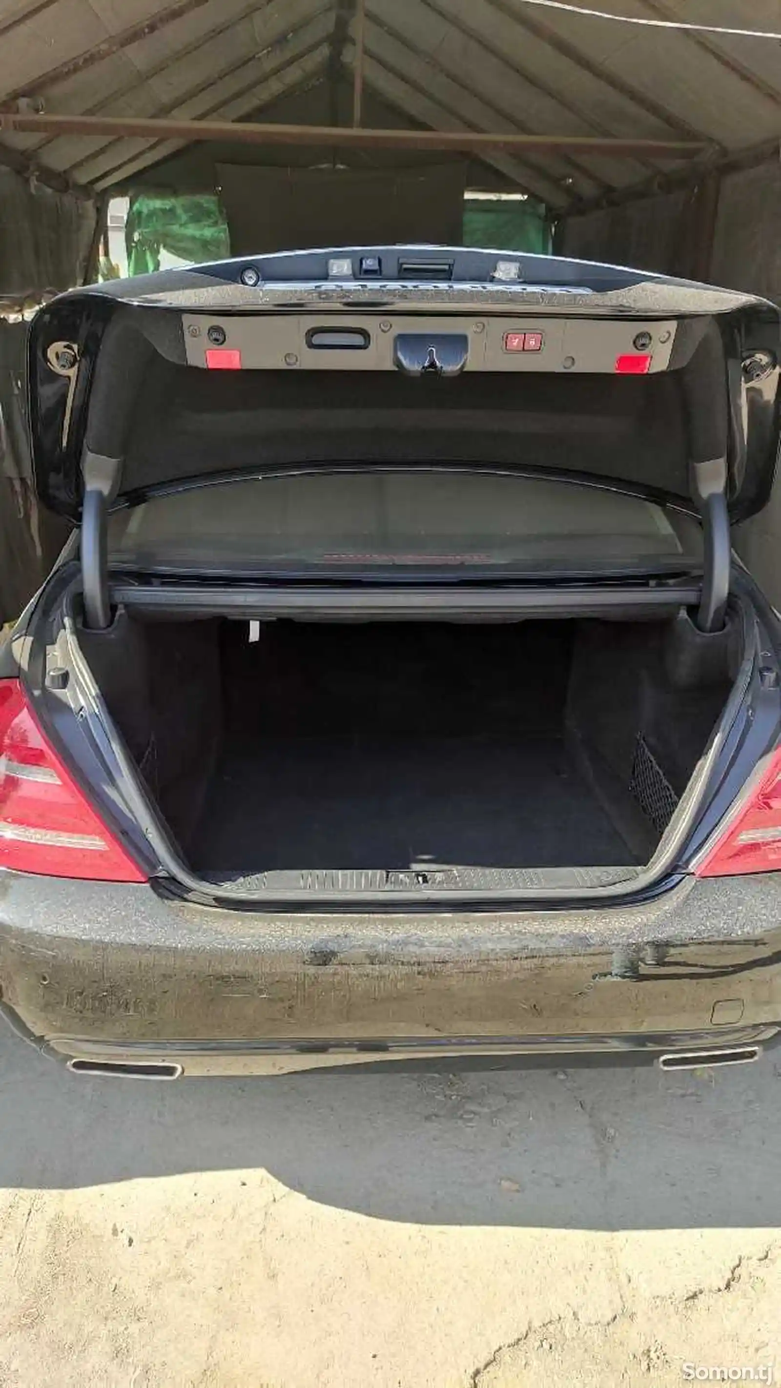 Крышка багажника от Mercedes Benz w 221-2