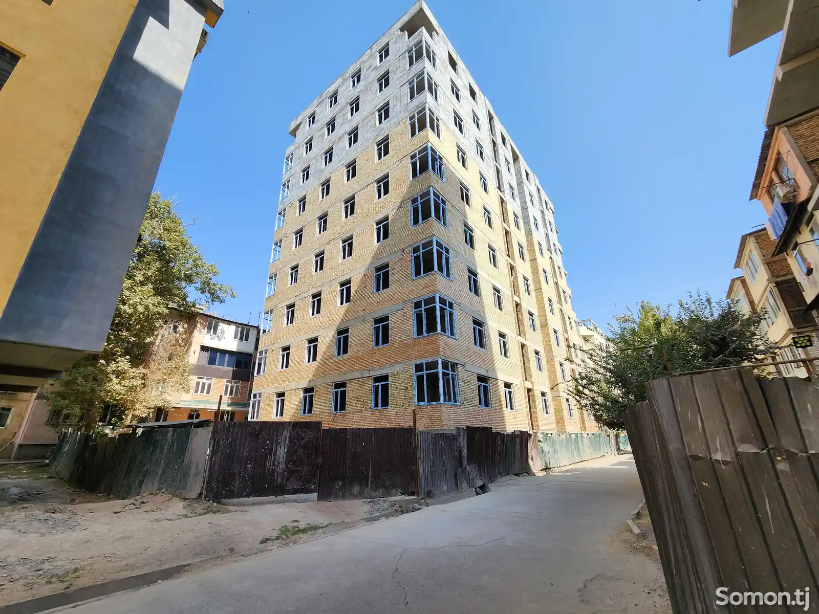 3-комн. квартира, 1 этаж, 70 м², 4мкр-5