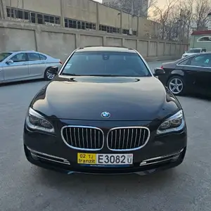 BMW 7 series, 2013