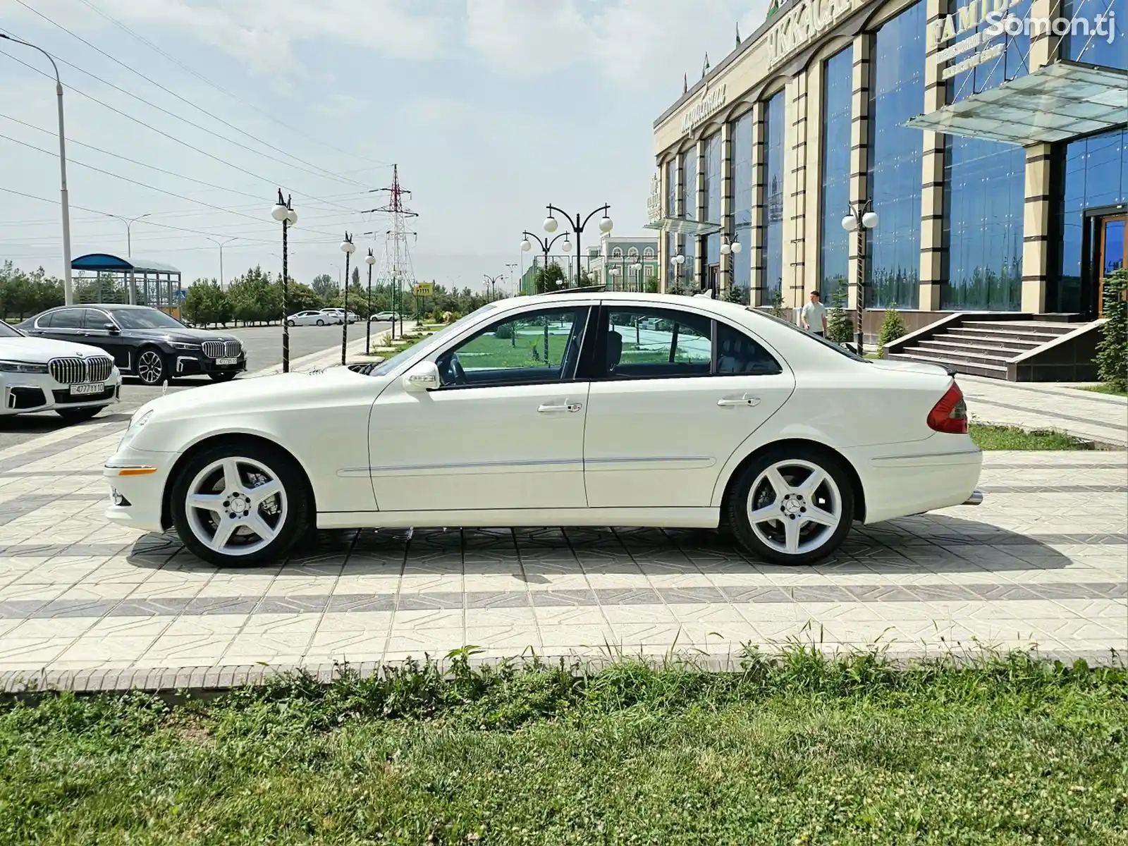 Mercedes-Benz E class, 2009-8