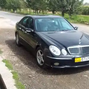 Mercedes-Benz E class, 2005