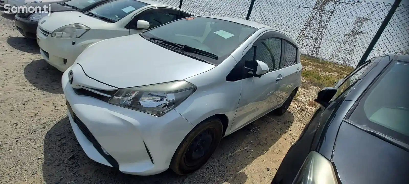 Toyota Vitz, 2015-5