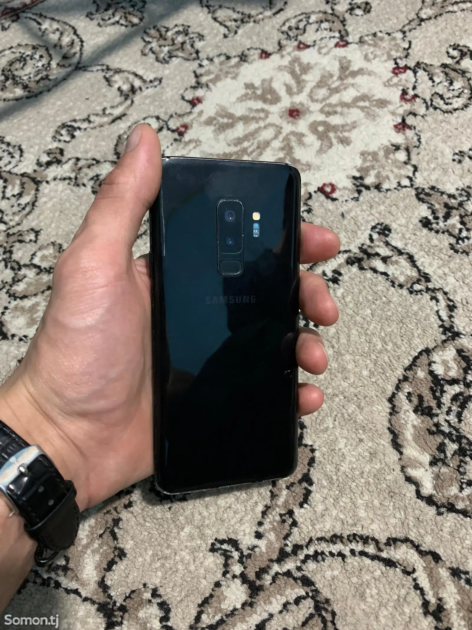 Samsung Galaxy S9+ 64 Gb-1